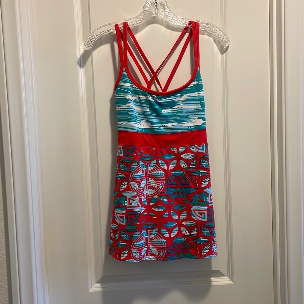 Soybu support tank top red size S